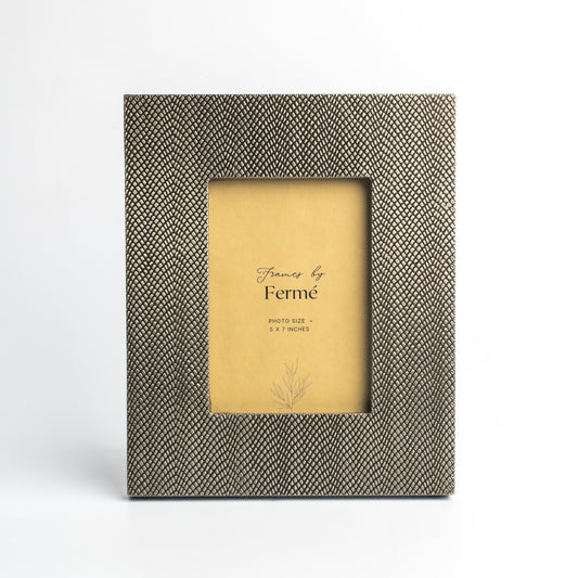 Ferme White Metal Premium Photo Frame FPF151 - 5x7 inches