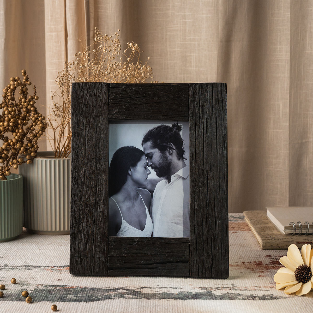Ferme Upcycled Natural Wood Rustic Vintage Photo Frame Black FPF075- 5x7 inches