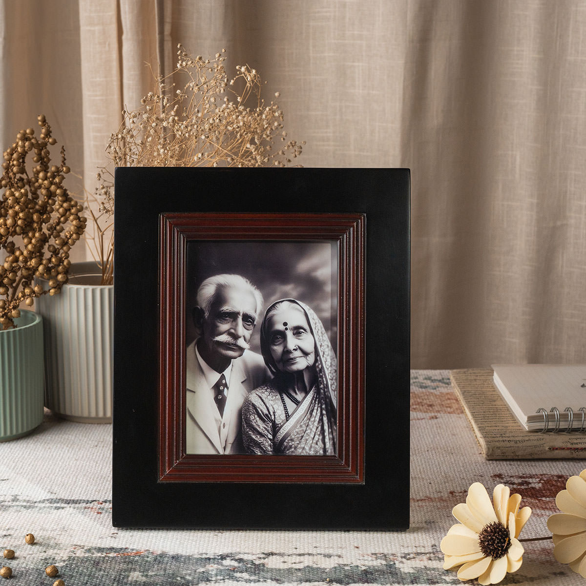 Ferme Classic Wooden Photo Frame Black FPF100 - 5x7 inches