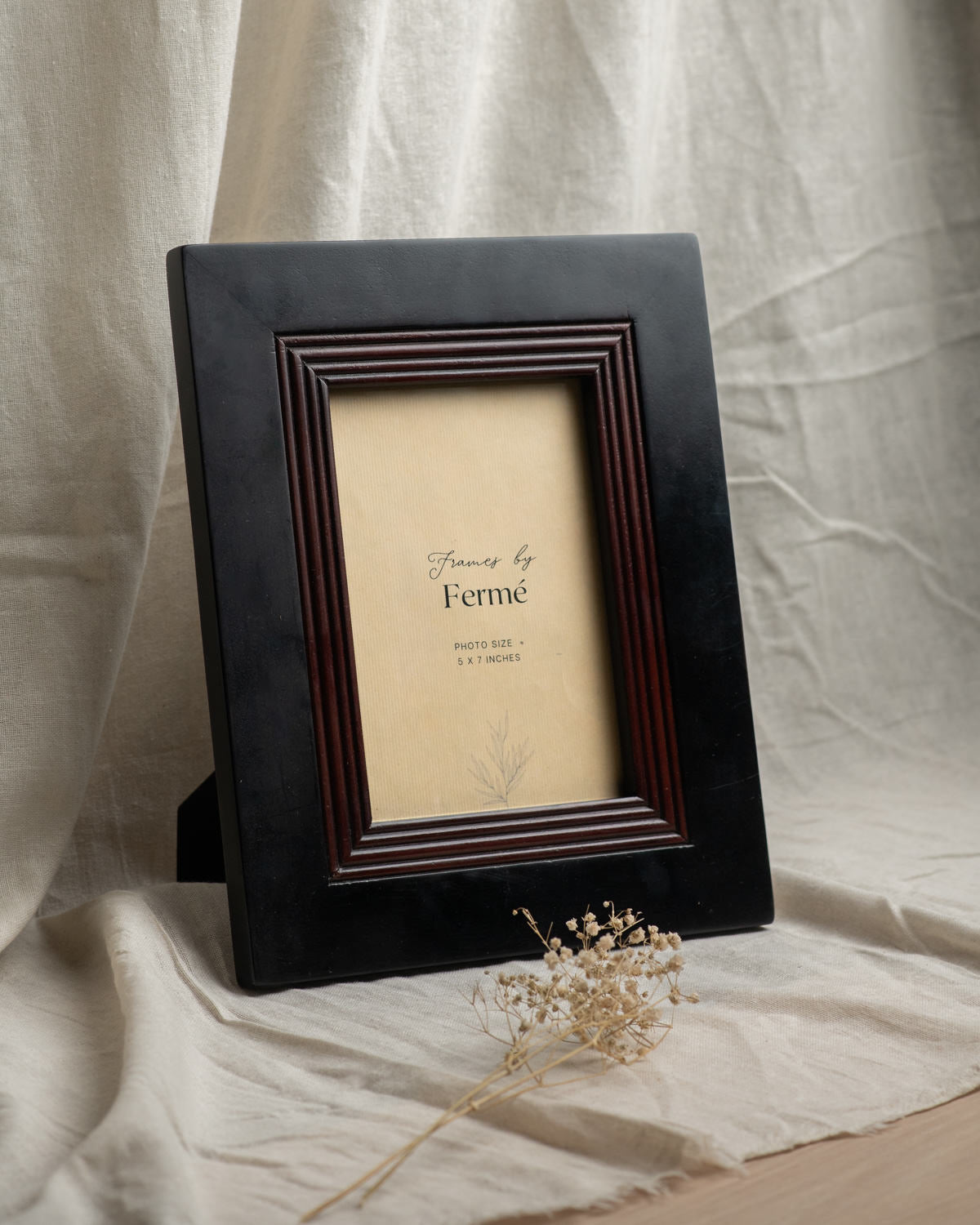 Artisanal Photo Frames – Ferme