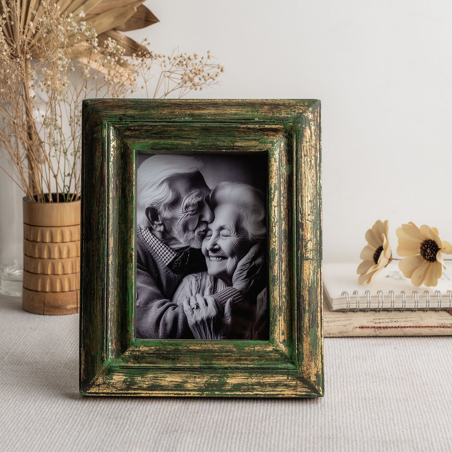 Ferme Vintage Rustic Upcycled Natural Wood Photo Frame Green & Gold FPF065 - 5x7 inches
