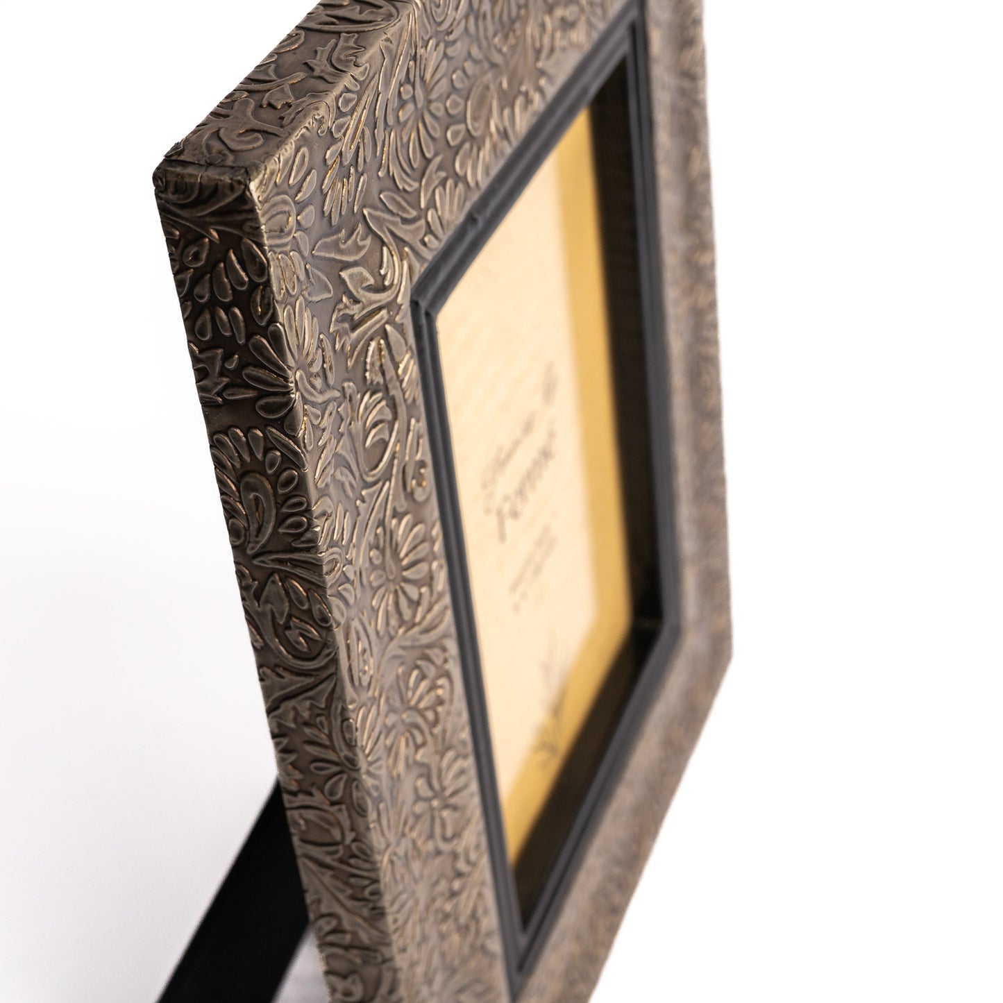 Ferme Premium White Metal Photo Frame FPF114 - 5x7 inches
